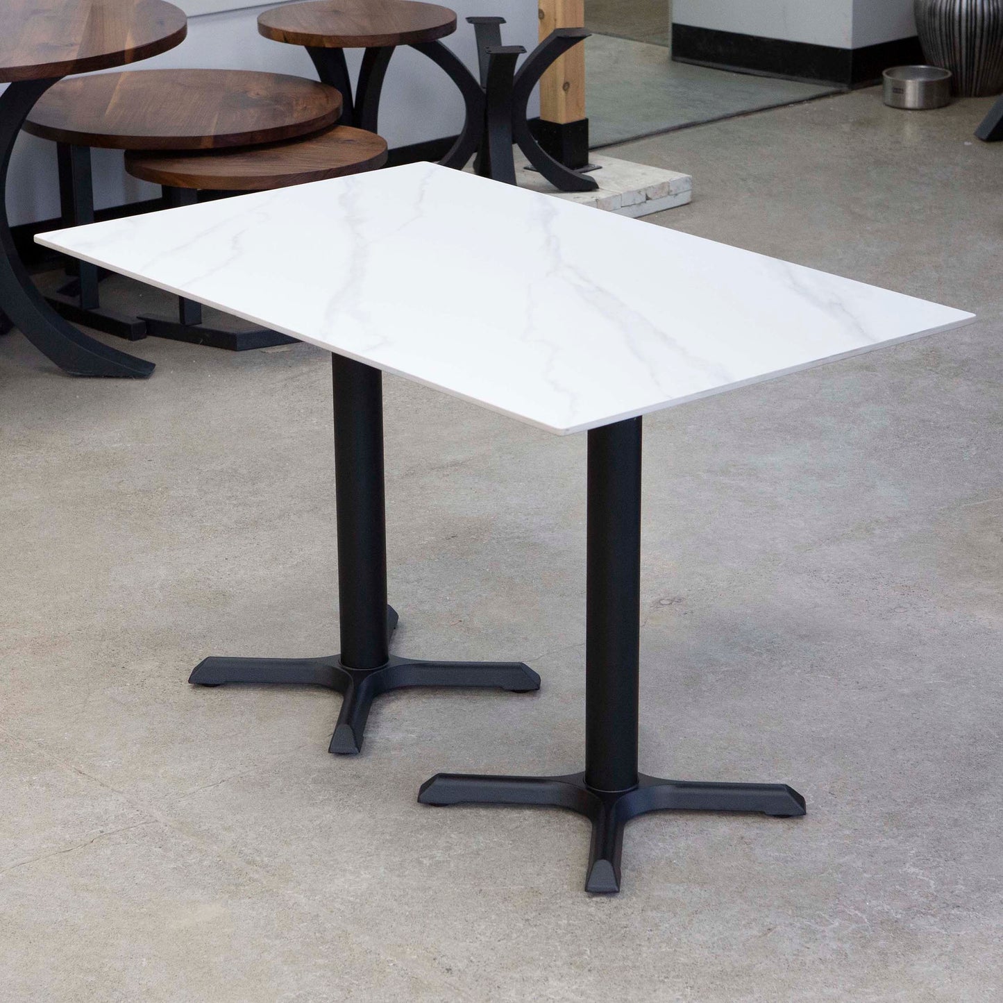 sintered stone restaurant tables