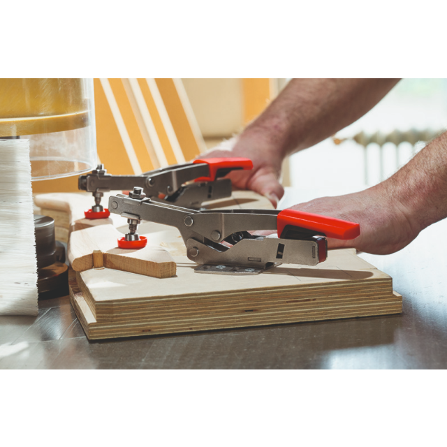 BESSEY Auto‑Adjust Toggle Clamp, Horizontal, Flange Based (2 Variants)