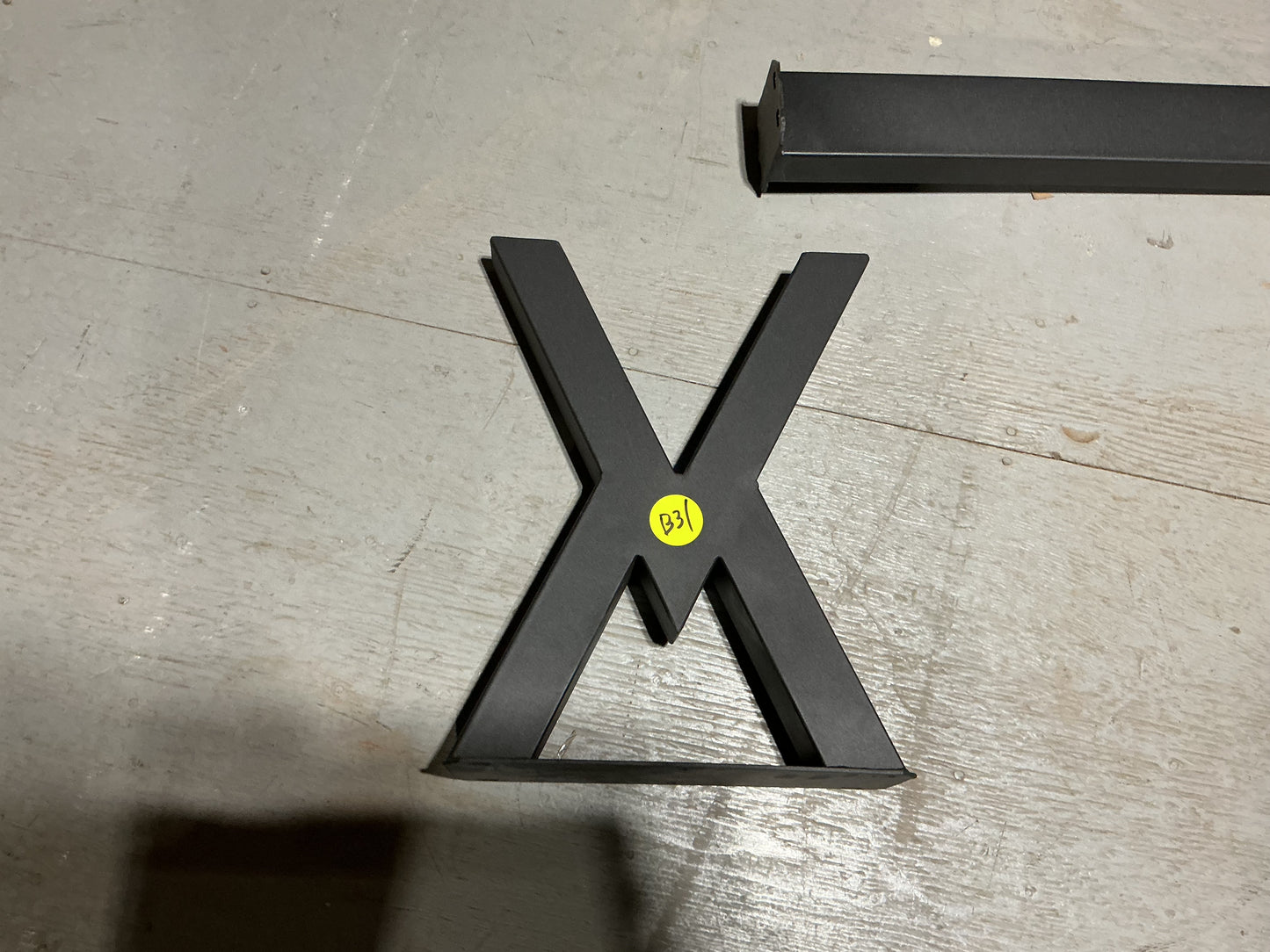 Clearance #B31 (Single Leg) Peak Shaped Bench Leg #ST3200