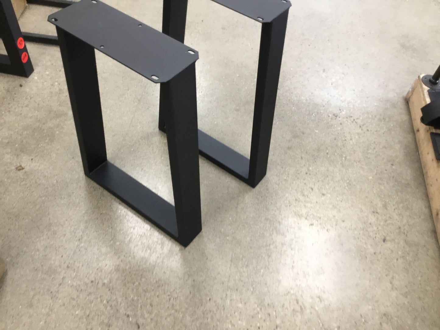 Clearance #196 End Table Legs, 1 Pair, Metal Trapezoid Shape #SS260