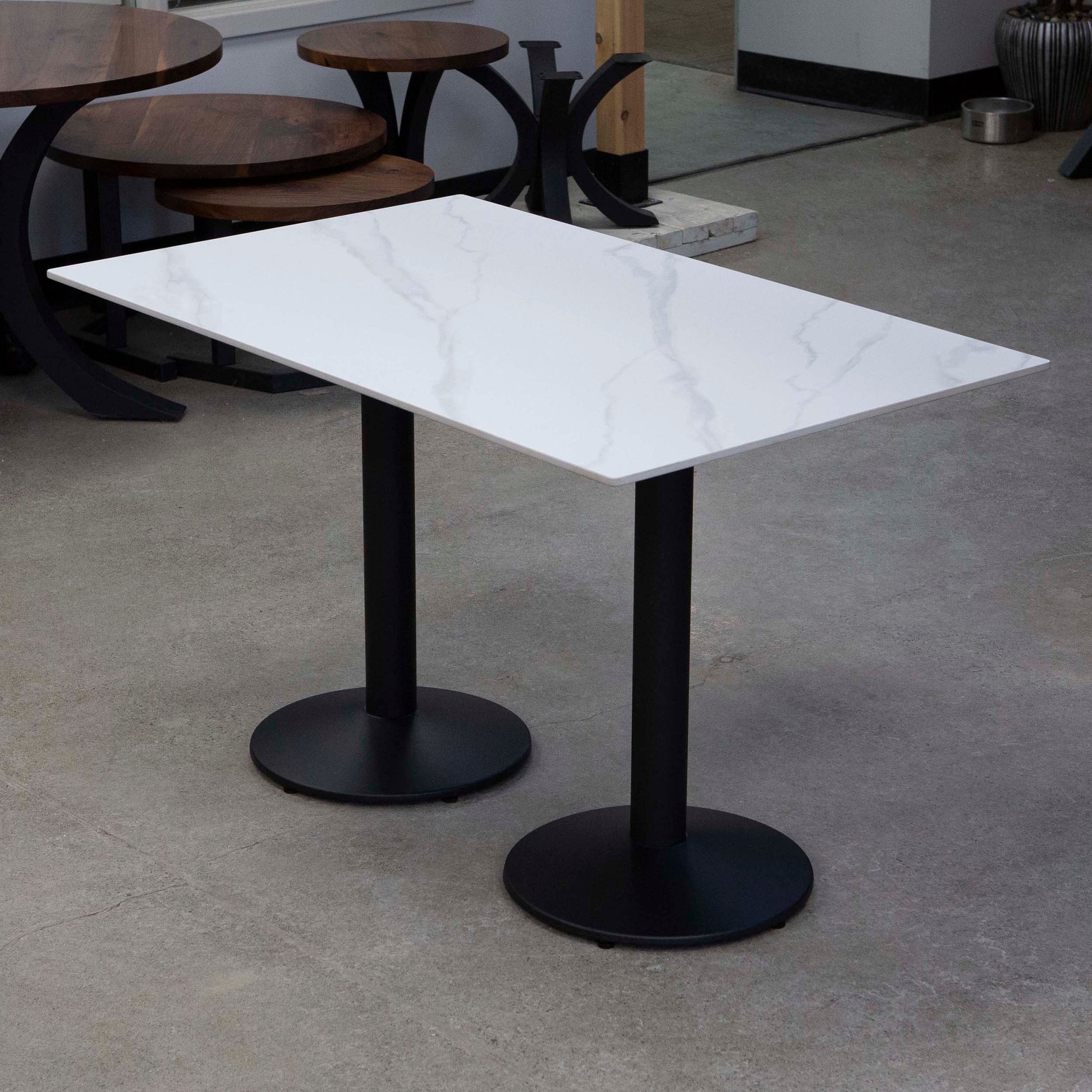sintered stone restaurant table