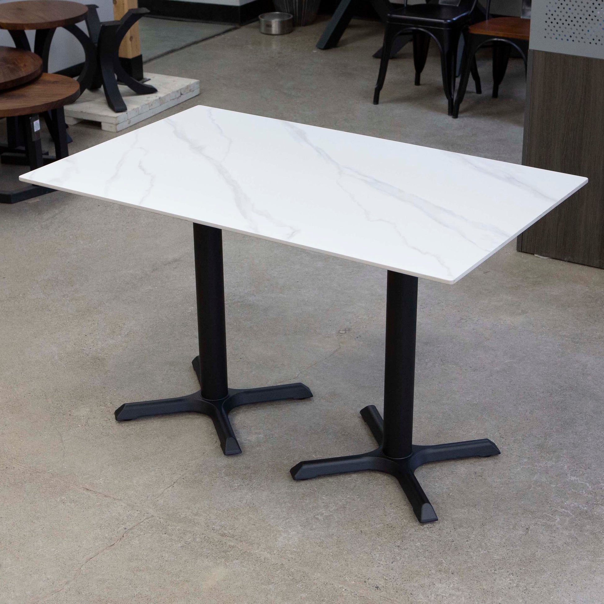 sintered stone restaurant tables